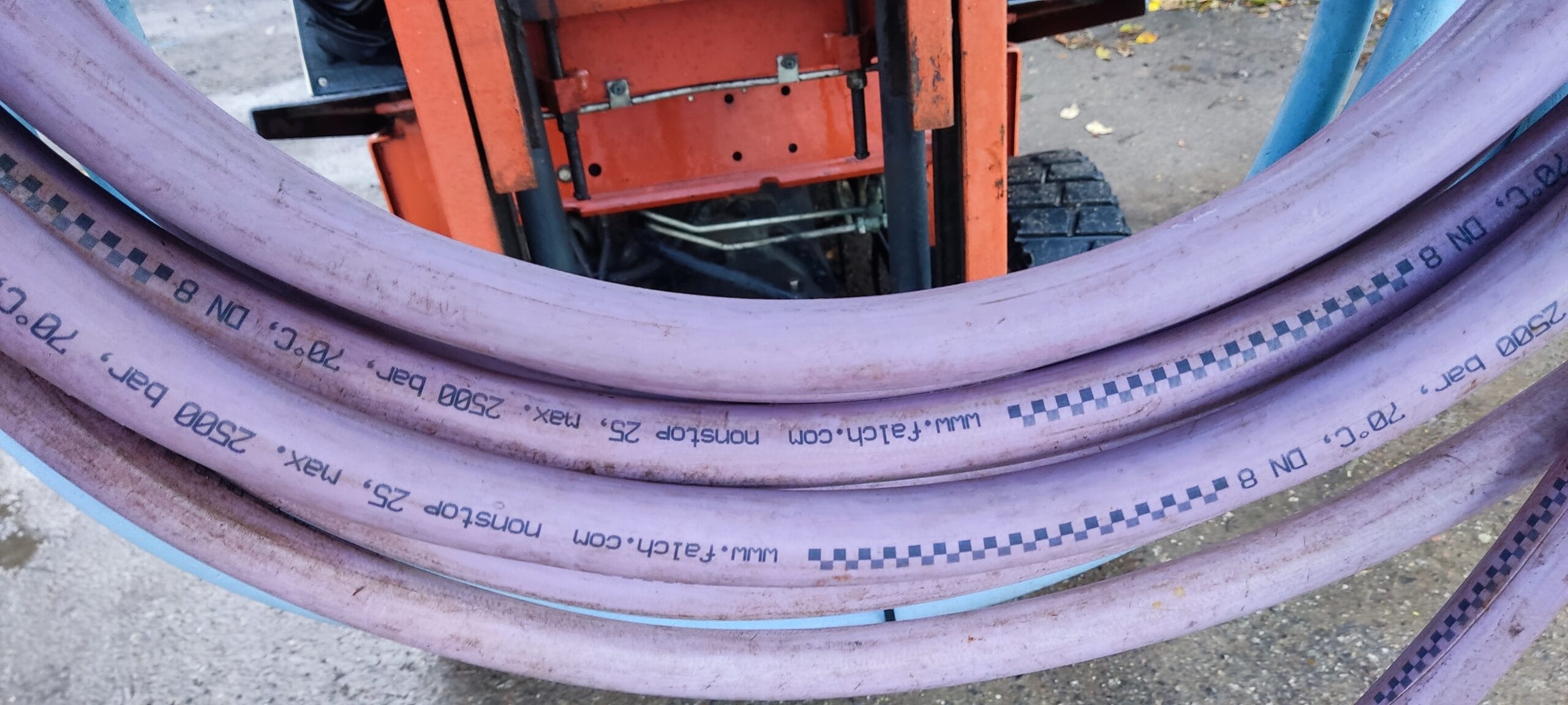 Aukšto slėgio žarnos 2500 Bar